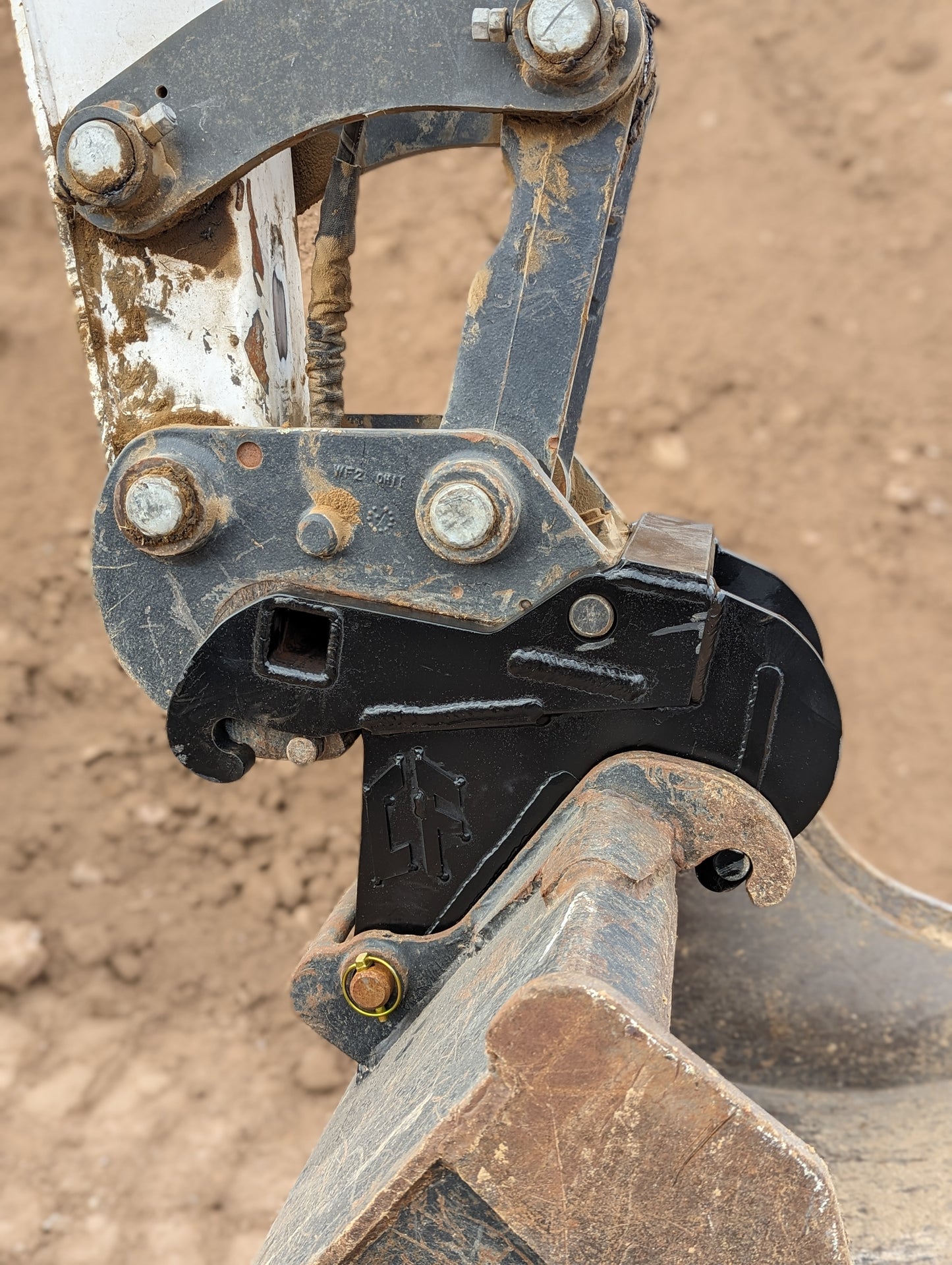 The Bobcat Reverse Coupler